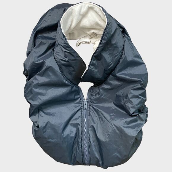 Babies R Us Toys R Us Car Seat Cover Winter Gray White Nylon Sherpa - Picture 1 of 7